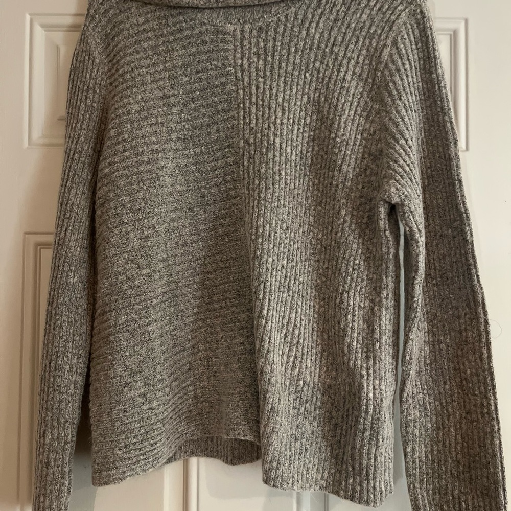 Gray and tan Anthropologie Women's Sweater